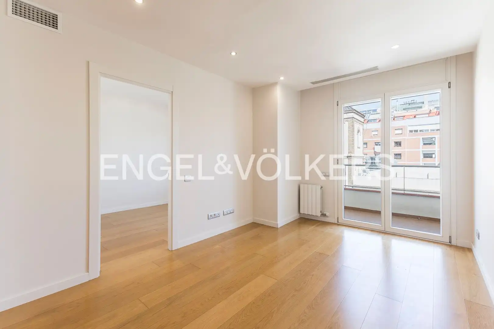 Wohnzimmer von Wohnung zum Verkauf in Barcelona mit Klimaanlage, Heizung und Parkett