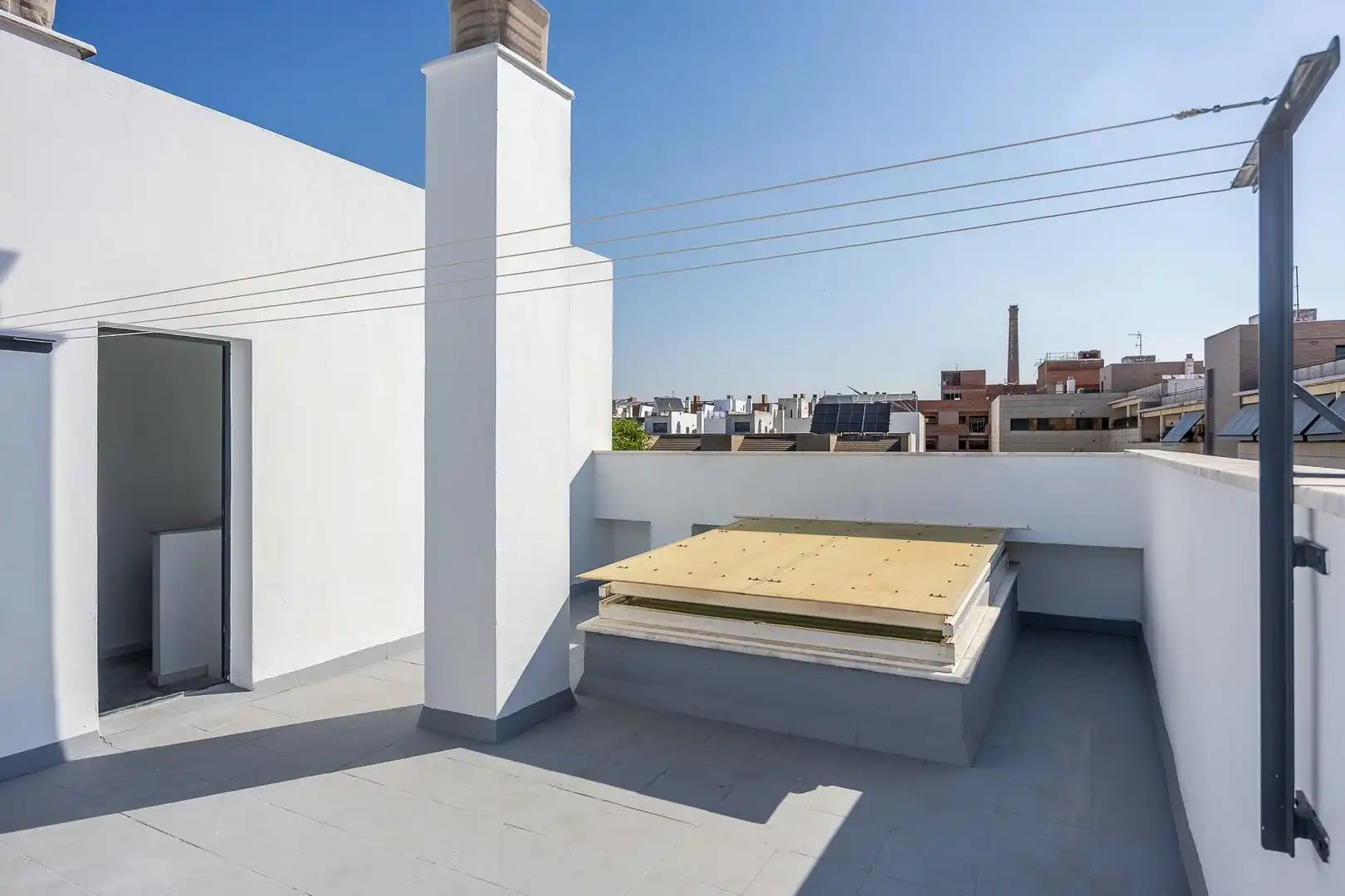 Terrace of Detached homes for sale in Dos Hermanas  with Air Conditioner, Heating and Private garden