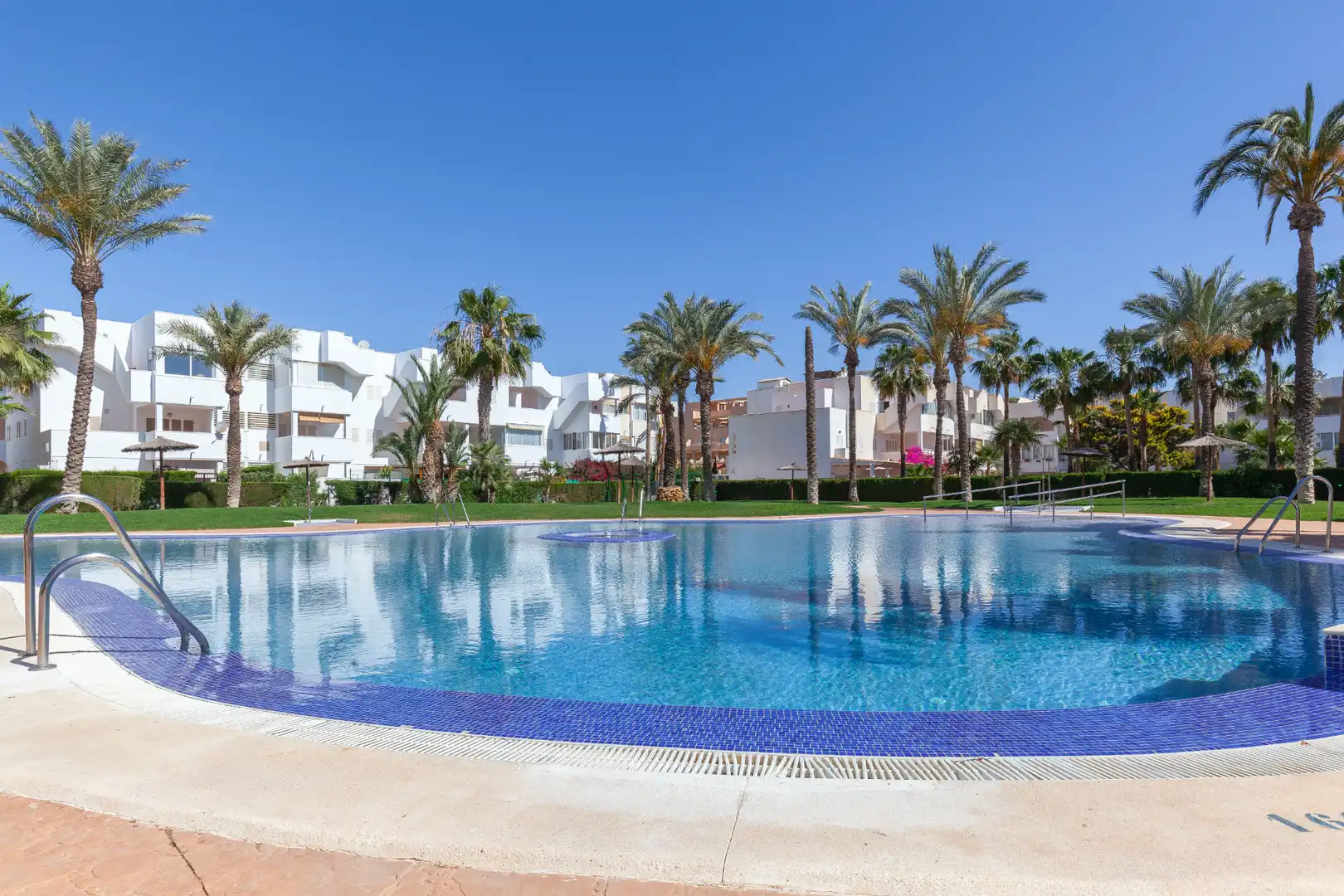 Swimming pool of Attic for sale in Vera  with Air Conditioner, Terrace and Community pool
