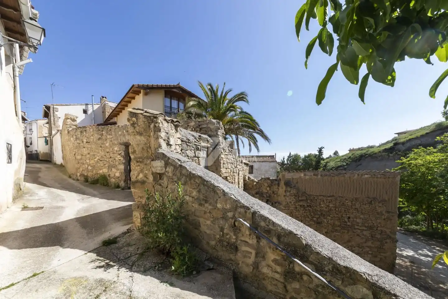 Exterior view of Houses for sale in Miranda de Arga  with Heating, Parquet flooring and Storage room