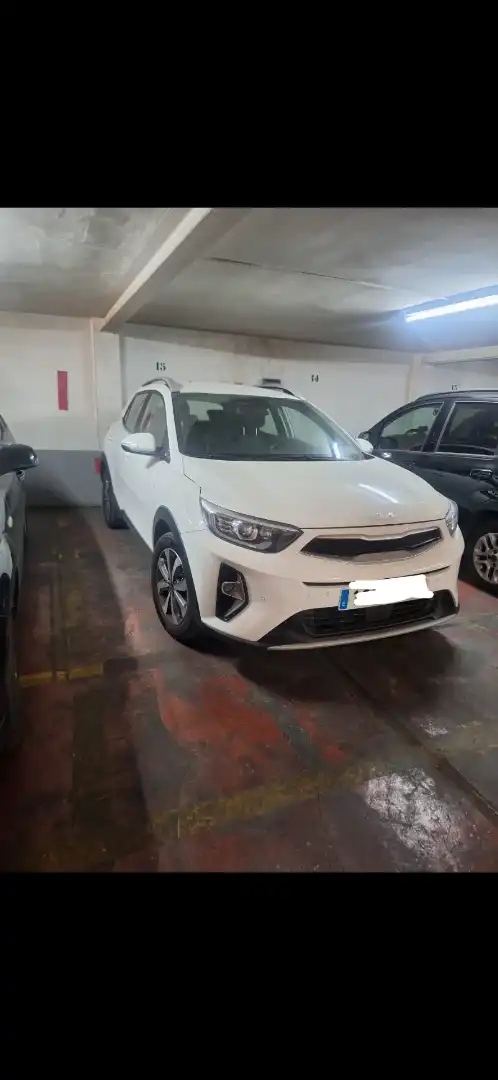 Außenansicht von Garage zur Miete in Valencia