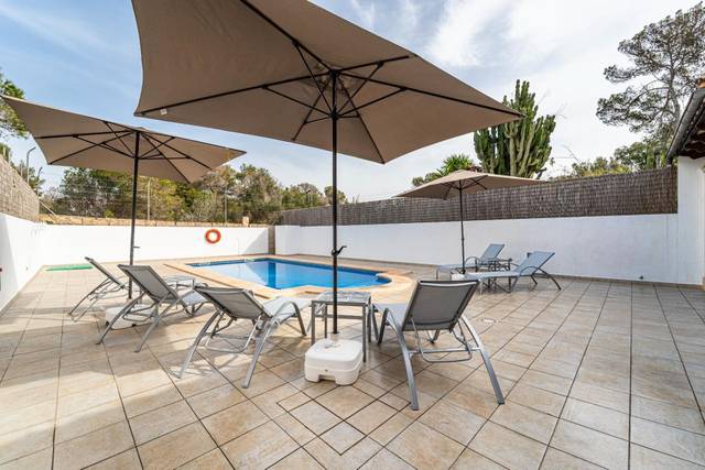 Casa adosada en Venta en Carrer GARONDA en Cala Pi - Vallgornera