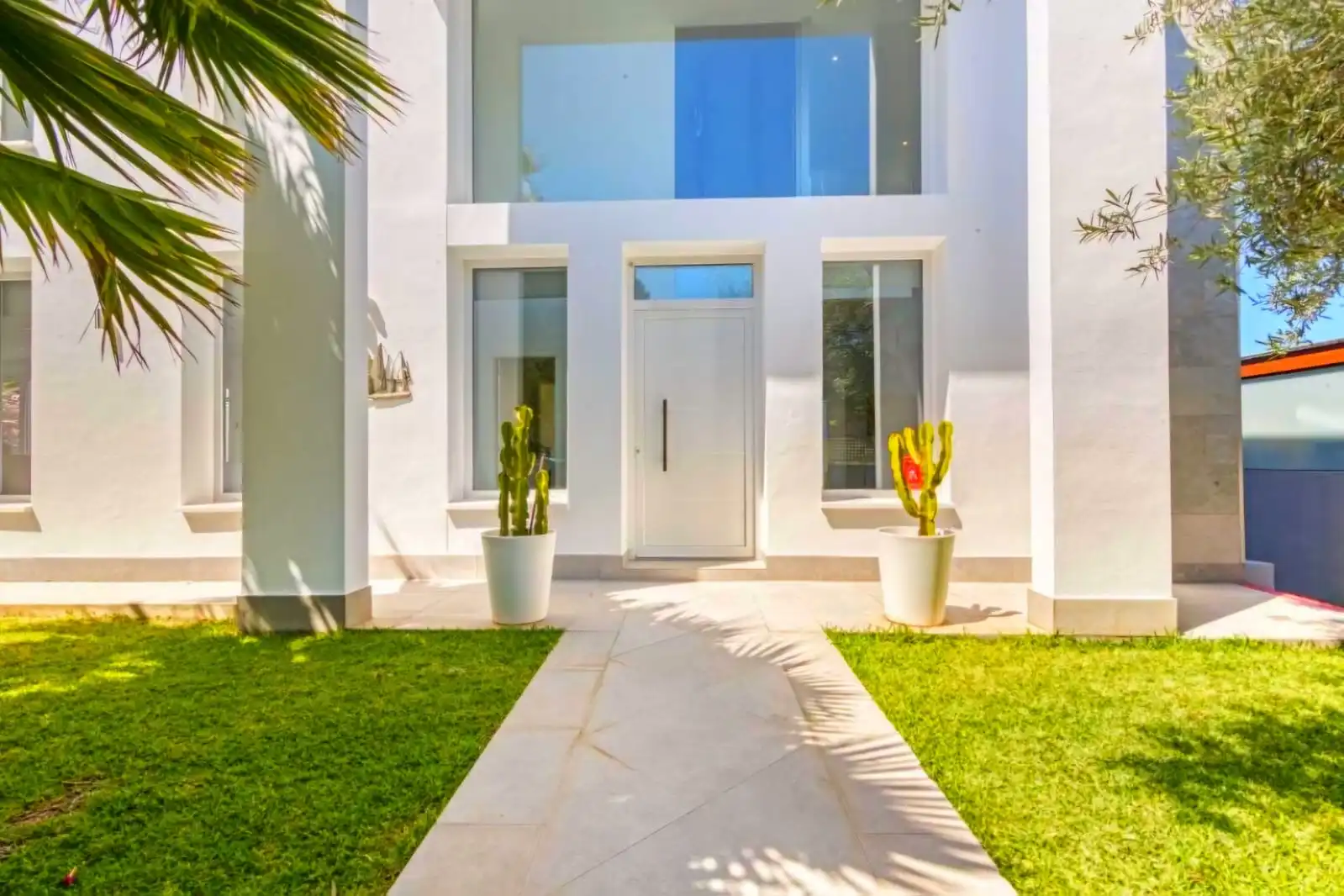 Chalet con piscina en venta en Centro ciudad, imagen 4