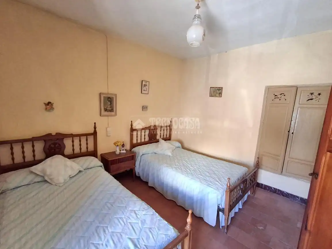 Habitación de Casa adosada en venta en Vilches