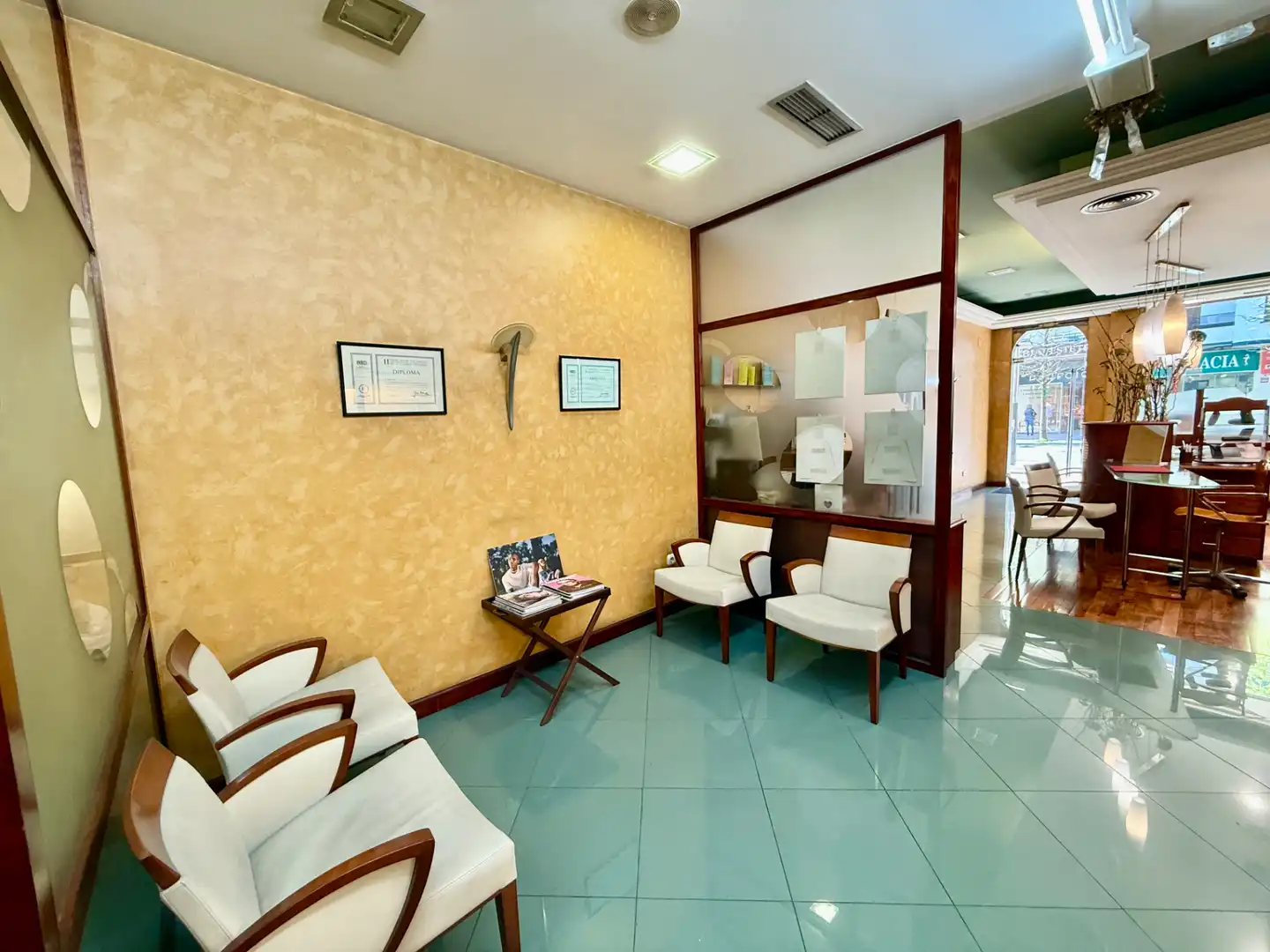 Business premises to rent in Colon Ibilbidea, imagen 5