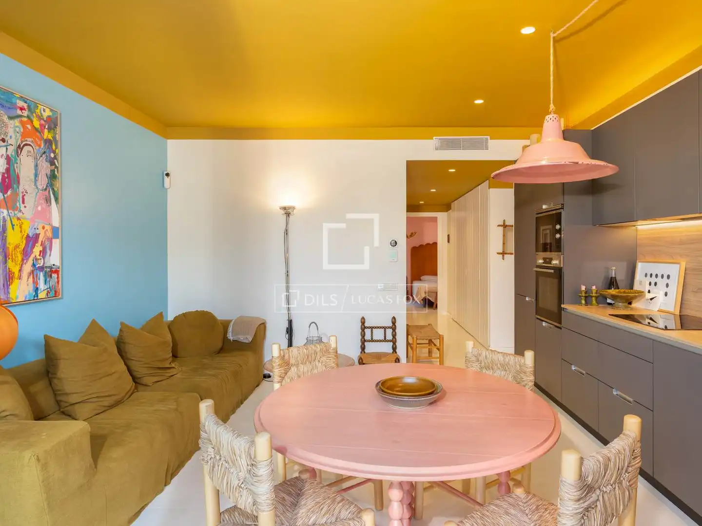 Living room of Flat for sale in Begur  with Air Conditioner, Heating and Terrace