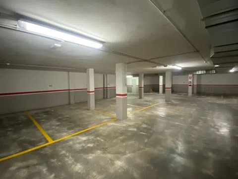 Aparcament de Garatge en venda en  Albacete Capital