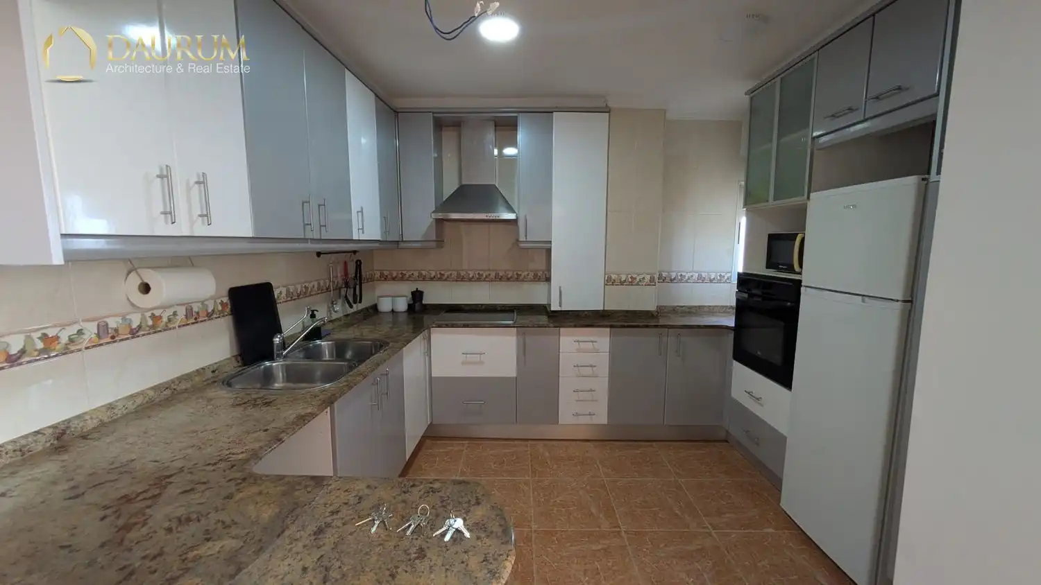 Kitchen of Flat for sale in Poblats Marítims
