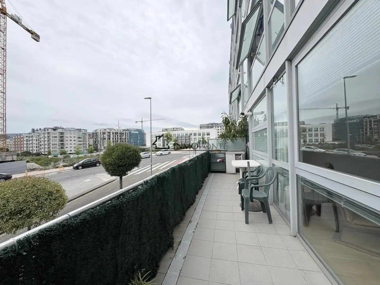 Terrassa de Pis de lloguer en Pontevedra Capital  amb Calefacció, Terrassa i Traster