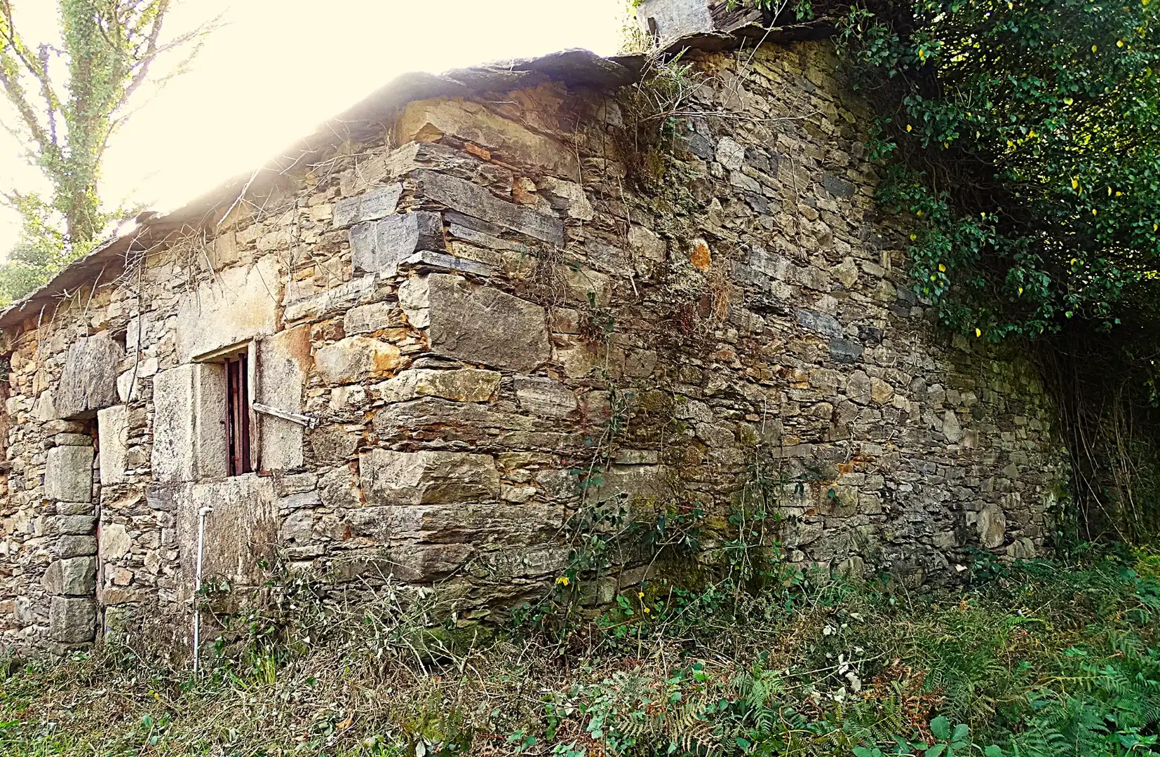 Außenansicht von Country house zum Verkauf in Vilalba mit Heizung