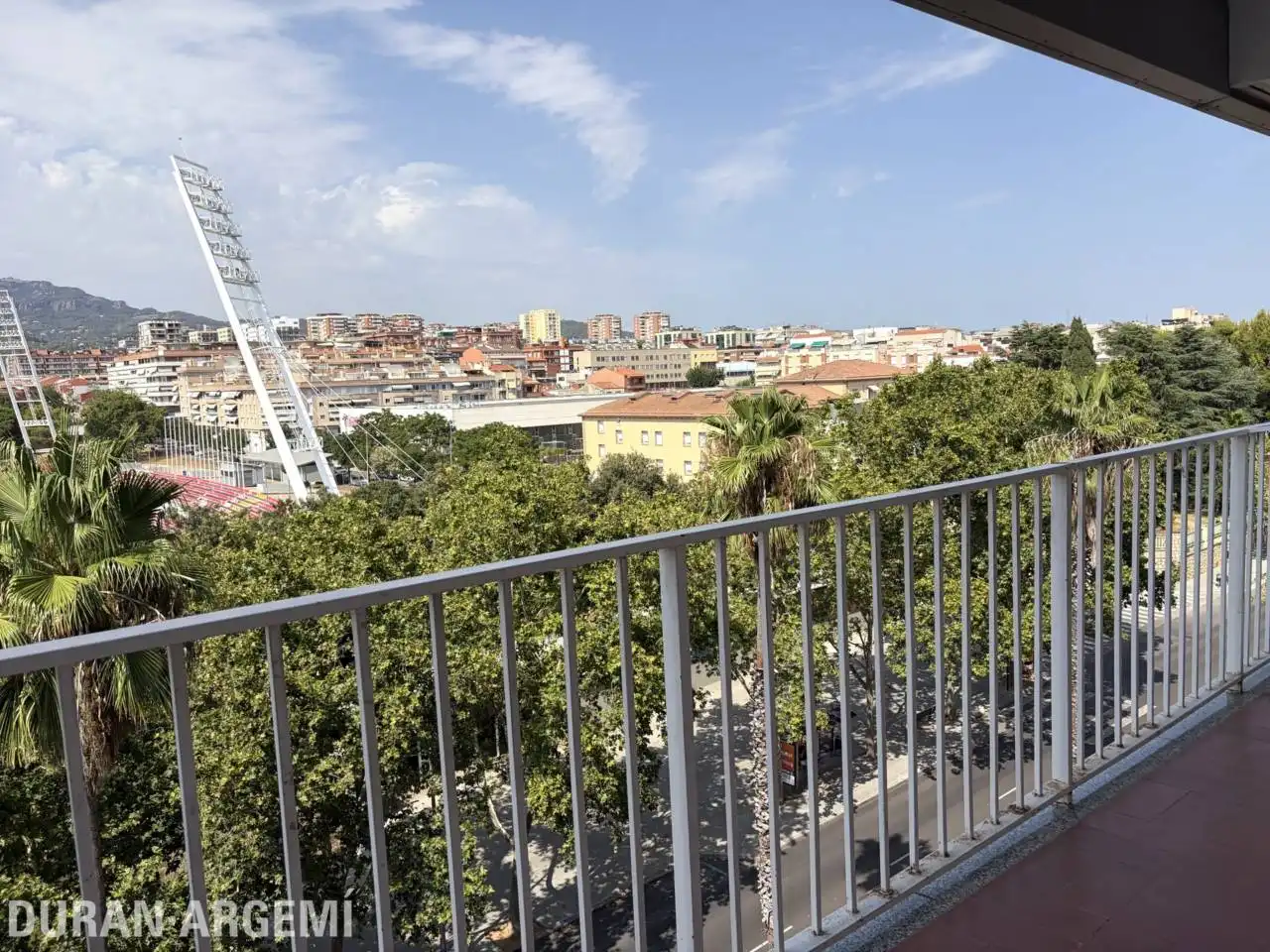 Flat with terrace for sale in Avenida Abat Marcet, imagen 5
