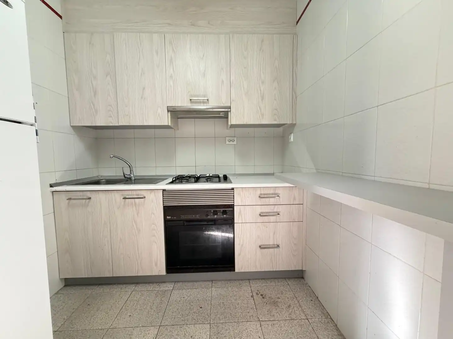 Küche von Wohnung zum Verkauf in San Pedro del Pinatar mit Privatgarten und Abstellraum