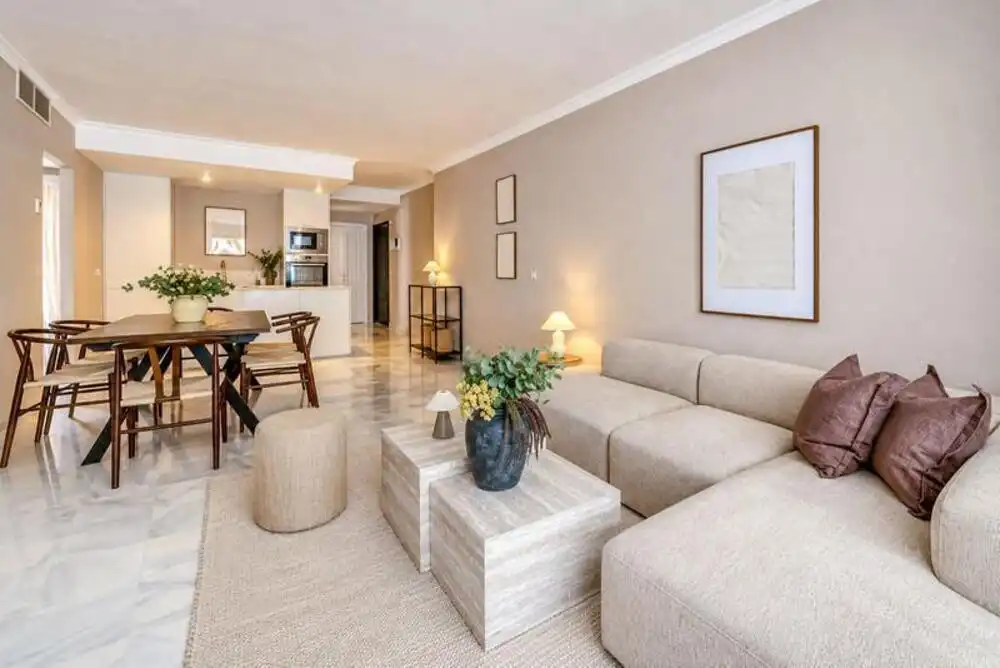 Apartment mit Pool zum Verkauf in Nueva Andalucía, imagen 4