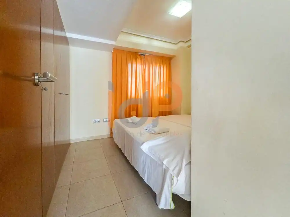 Habitación de Apartamento en venta en Vera con Aire acondicionado, Terraza y Amueblado