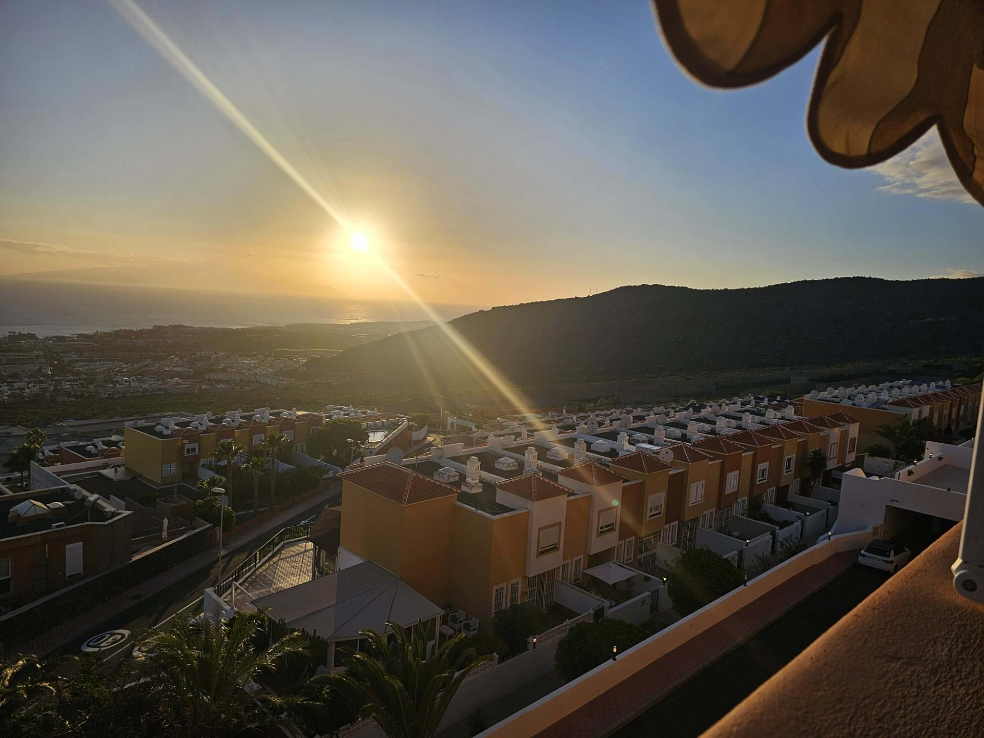 Exterior view of Apartment for sale in Adeje  with Air Conditioner, Private garden and Terrace