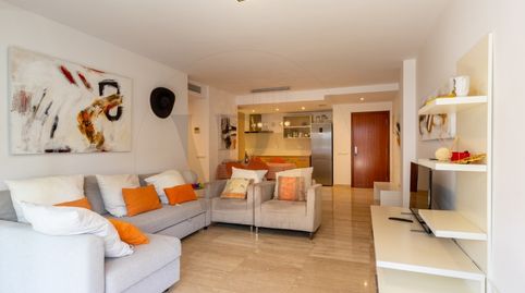 Foto 2 de Apartamento de alquiler en Avenida 8 D'agost, Marina Botafoc - Platja de Talamanca, Eivissa
