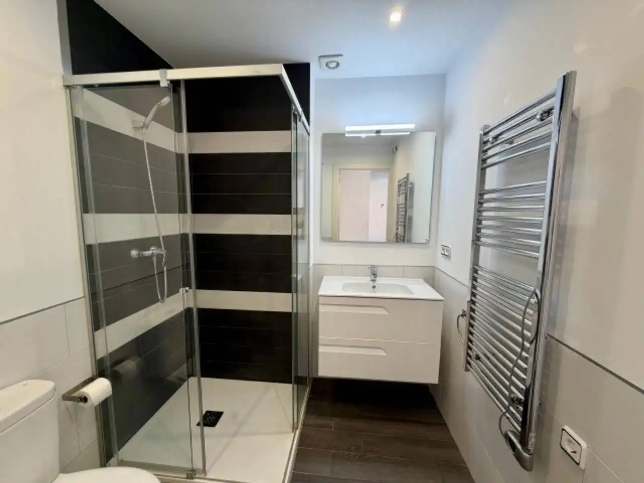 Baño de Dúplex en venta en Sabadell con Aire acondicionado, Calefacción y Parquet