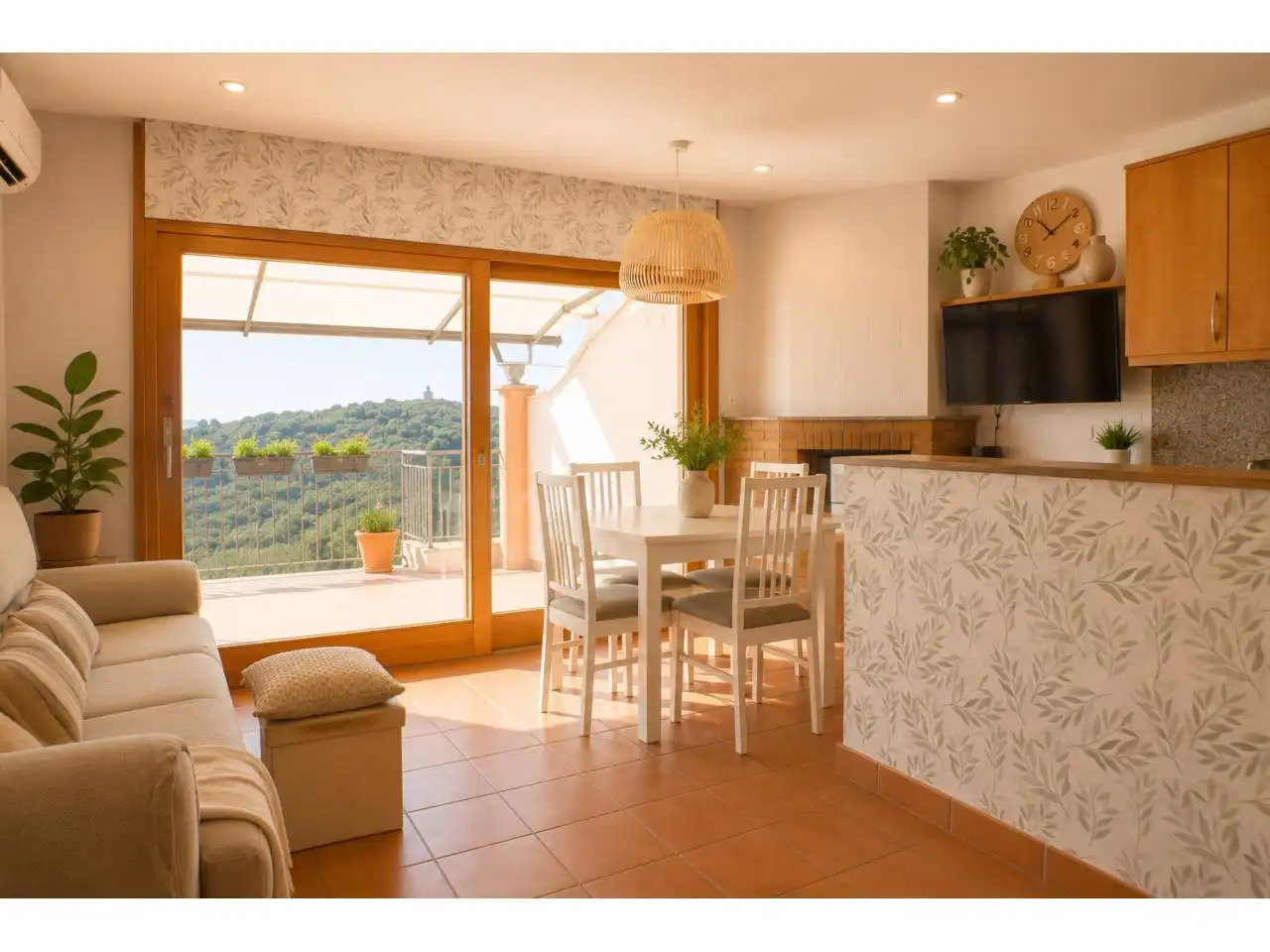 Comedor de Casa o chalet de alquiler en Sant Feliu de Codines con Aire acondicionado, Calefacción y Jardín privado