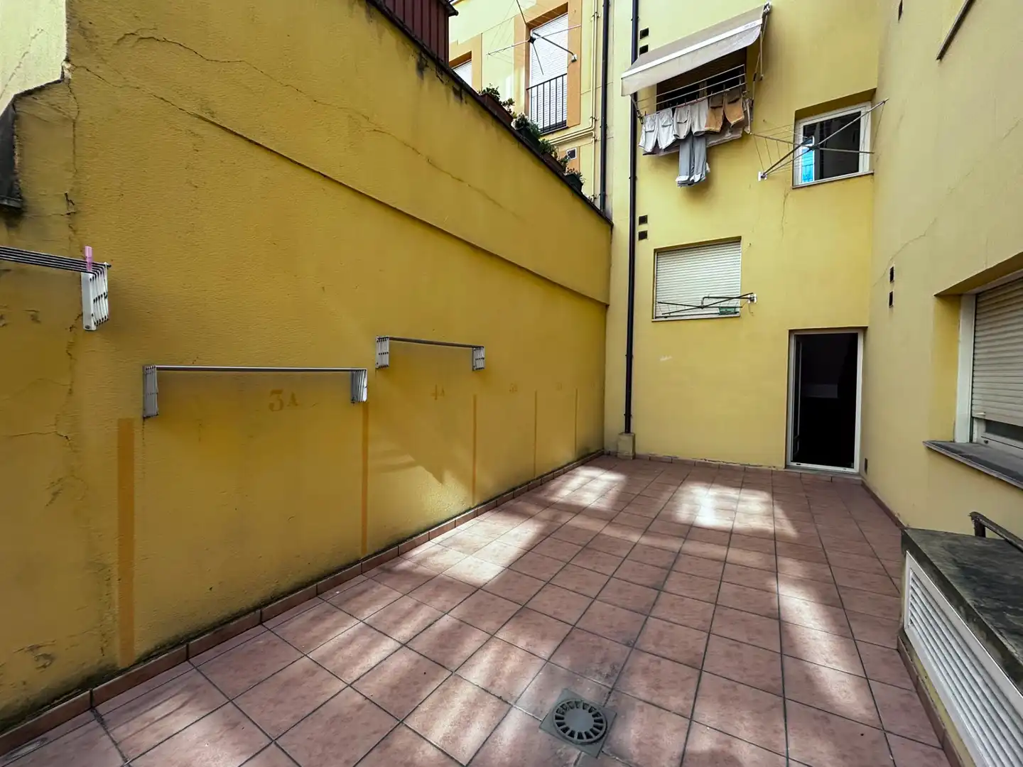 Vista exterior de Apartament de lloguer en Burgos amb Calefacció i Moblat