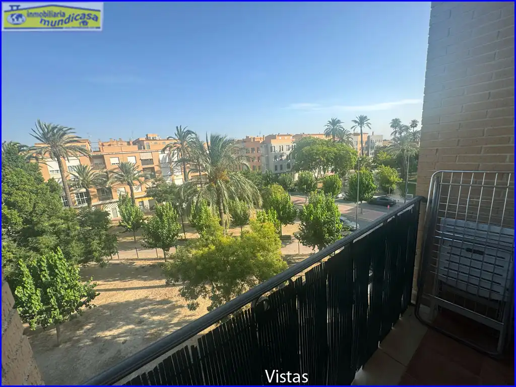 Vista exterior de Piso en venta en Santomera con Aire acondicionado, Calefacción y Trastero