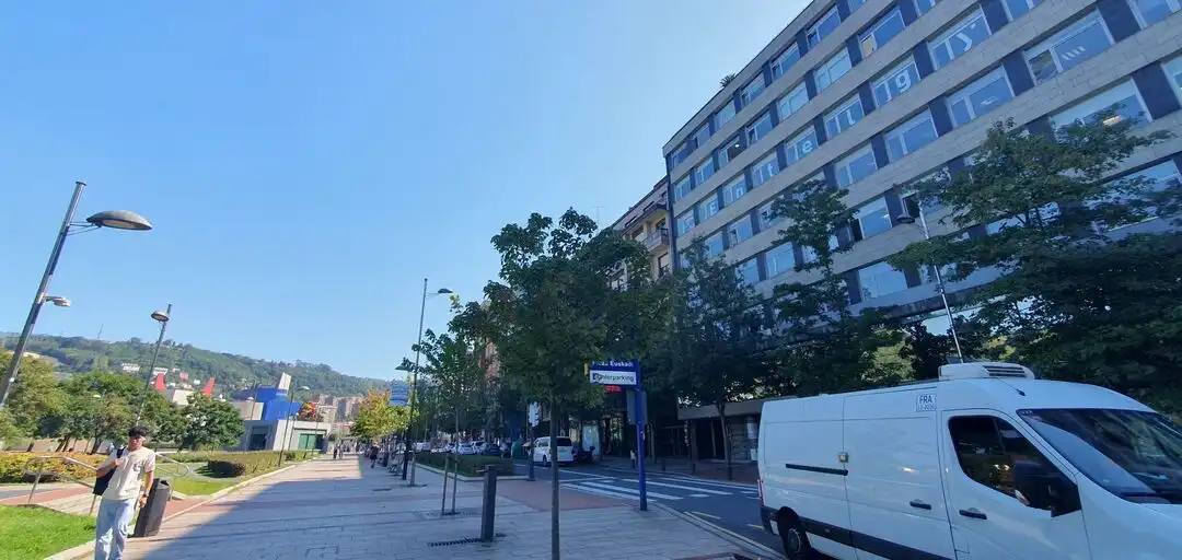 Oficina de alquiler en Albia