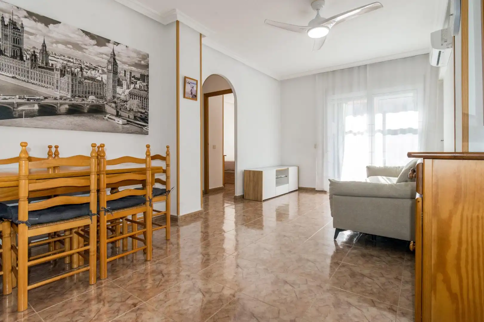 Apartamento con ascensor en venta en Calle MORIONES, imagen 2