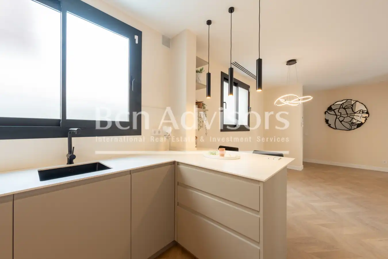 Kitchen of Flat for sale in Barcelona  with Air Conditioner, Heating and Parquet flooring