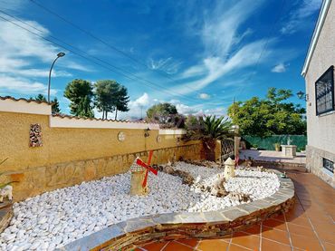 Casa con piscina in vendita a Montserrat