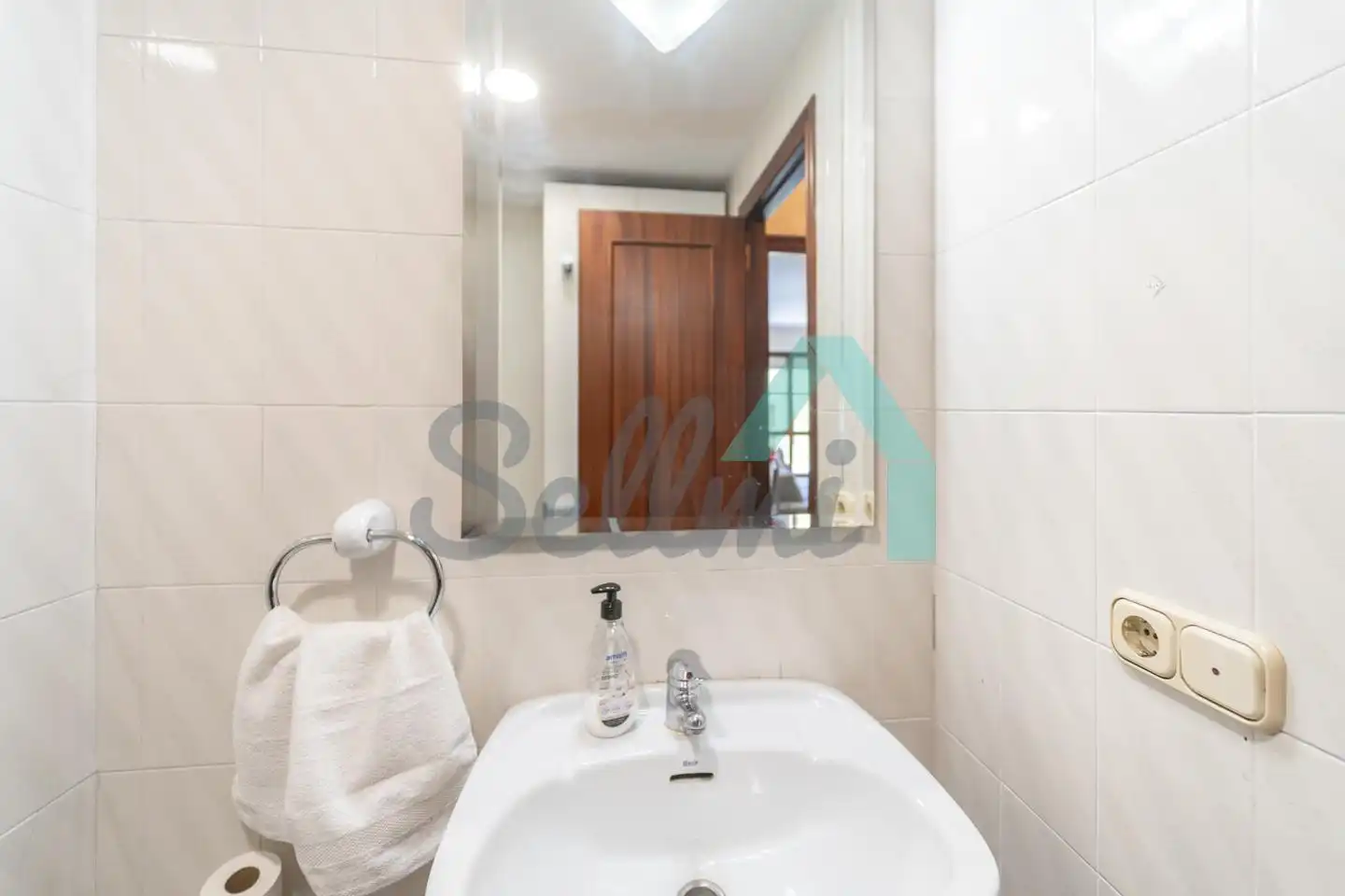 Dúplex en venta en Ramón Menéndez Pidal, Parres