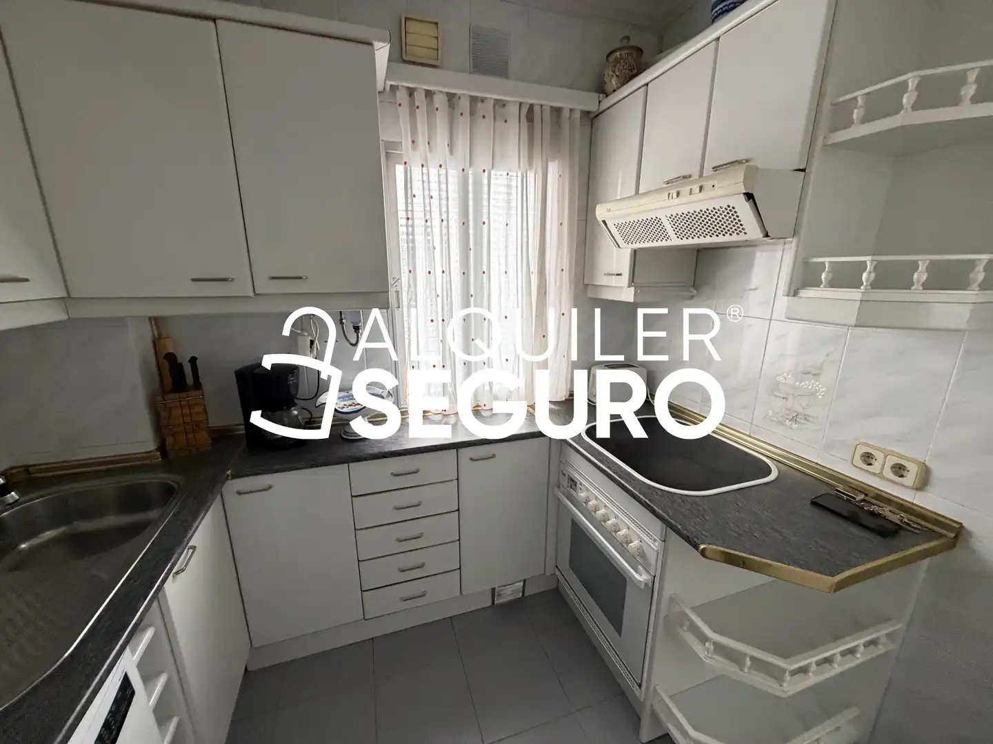 Cuina de Pis de lloguer en Getafe amb Aire condicionat i Moblat