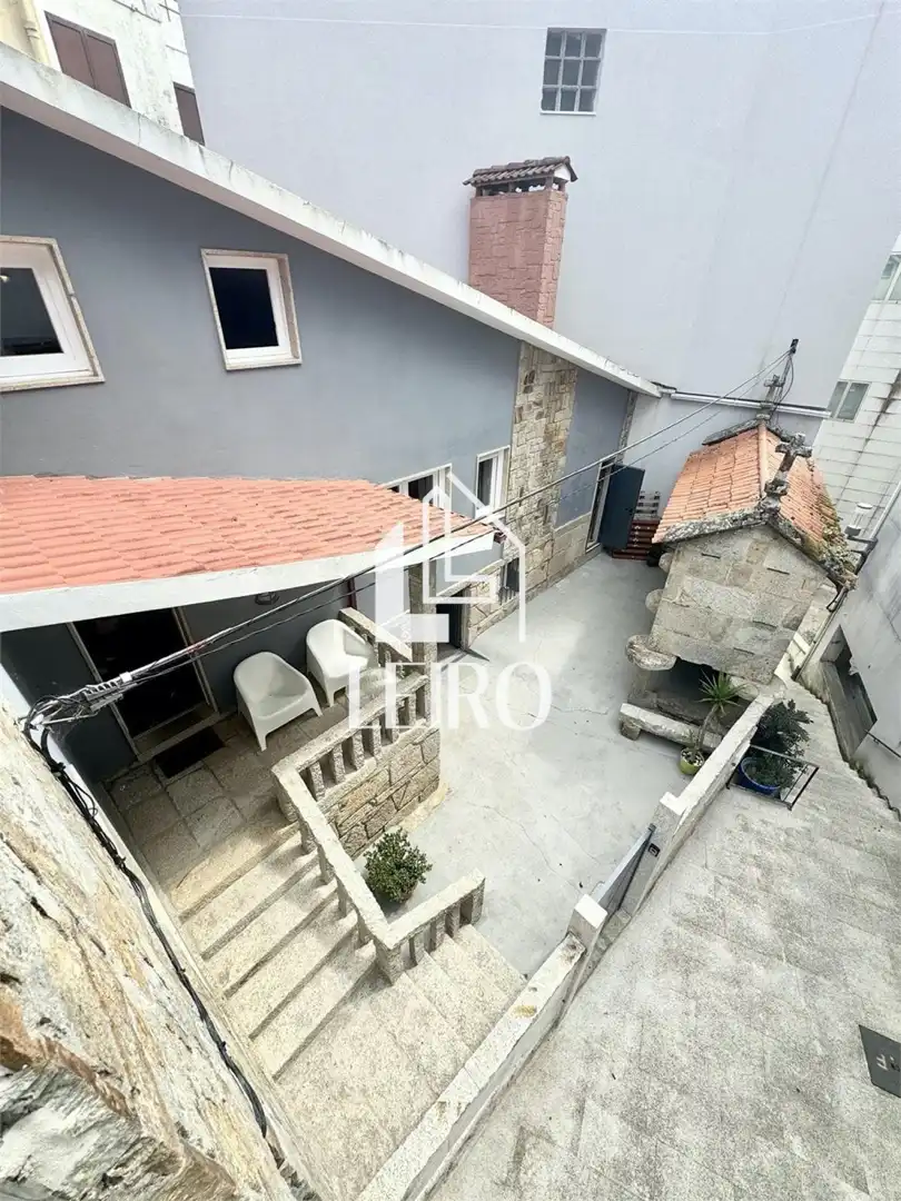 Vista exterior de Casa o xalet en venda en Sanxenxo amb Calefacció, Terrassa i Traster