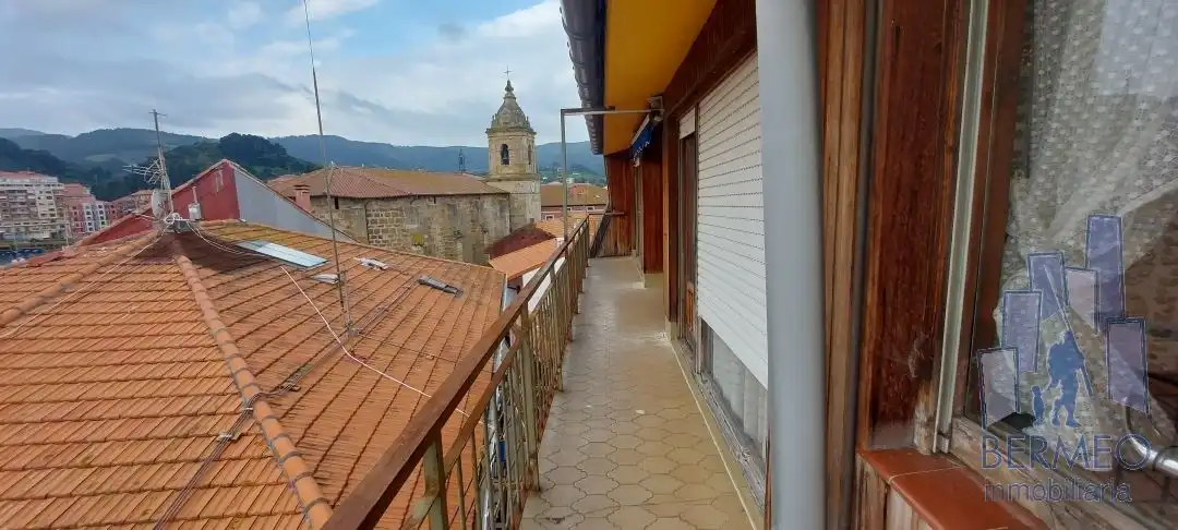Balcony of Flat for sale in Bermeo  with Heating and Balcony
