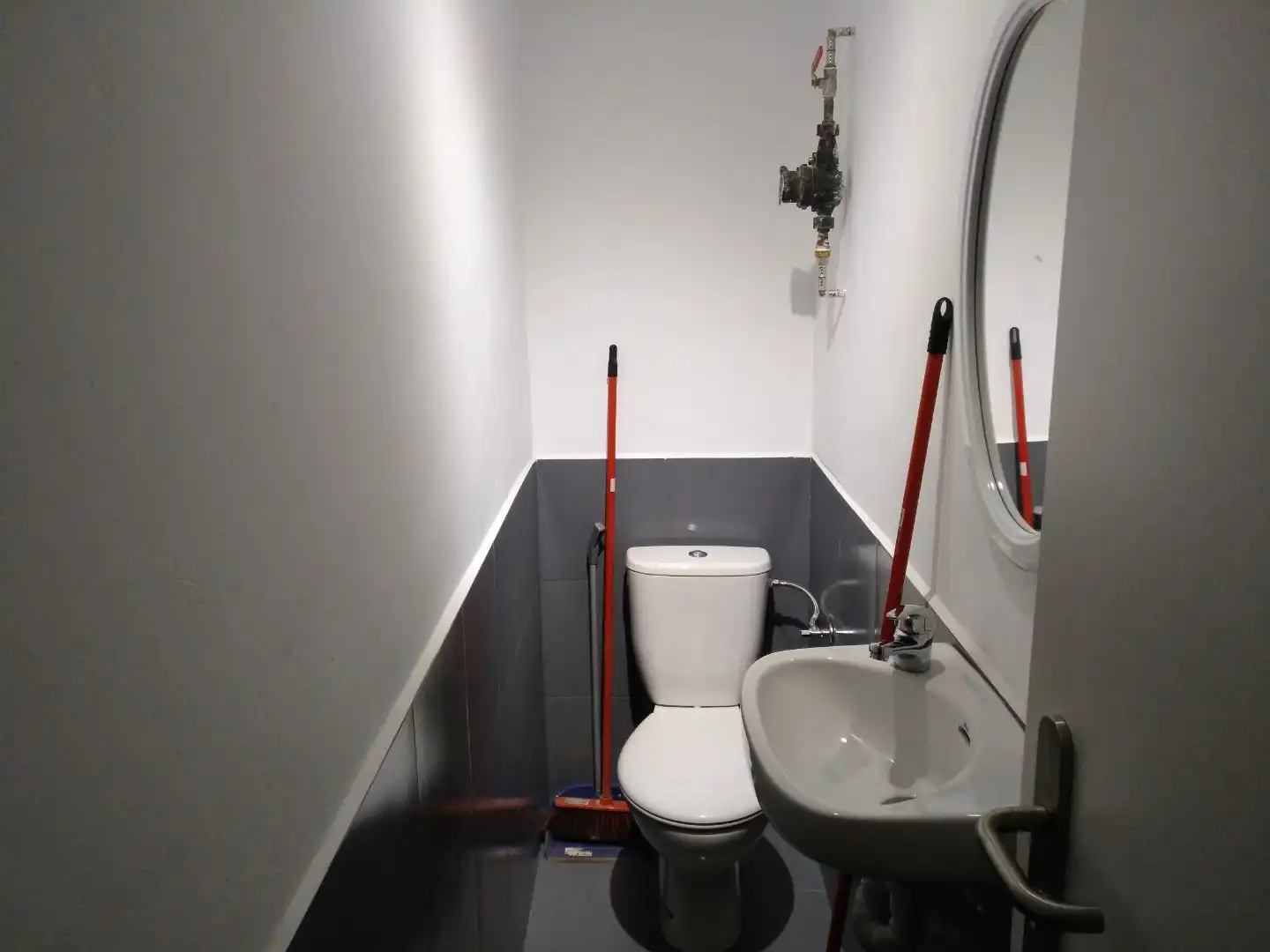 Baño de Trastero de alquiler en Madrid