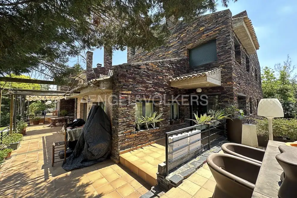 Vista exterior de Finca rústica en venta en Ciudalcampo con Aire acondicionado, Calefacción y Jardín privado