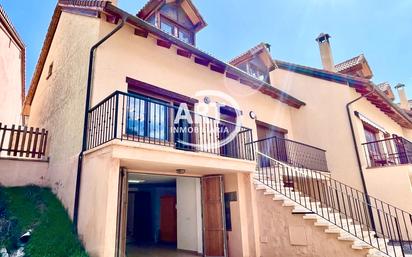 Exterior view of Single-family semi-detached for sale in Alcalá de la Selva  with Heating, Private garden and Terrace