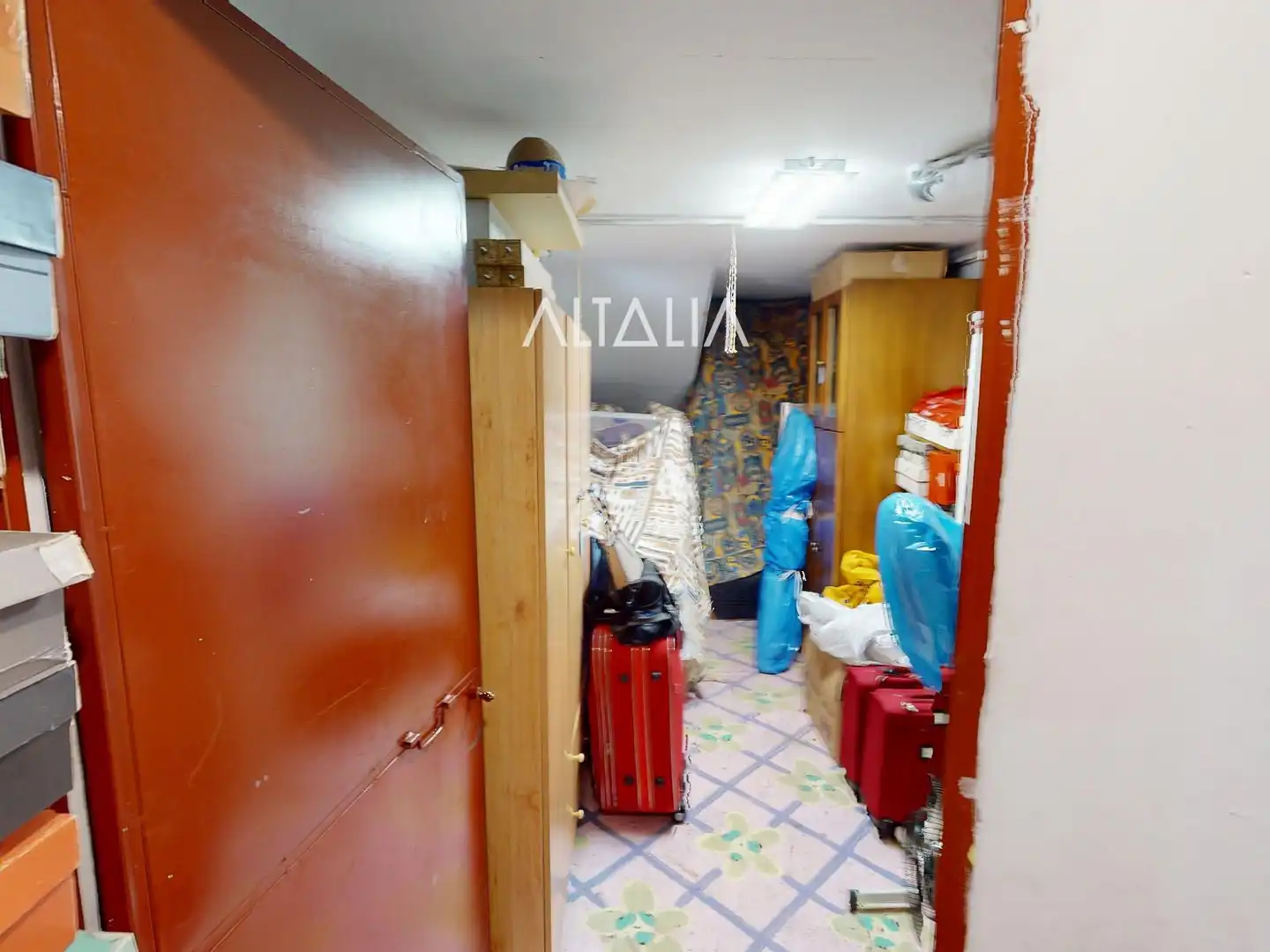 Detached homes for sale in Cuenca  with Heating, Terrace and Storage room