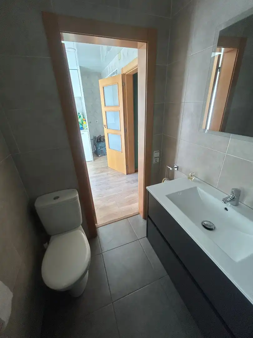 Baño de Casa adosada en venta en Badalona con Aire acondicionado, Calefacción y Terraza