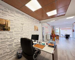 Premises for sale in Novelda  with Air Conditioner and Furnished