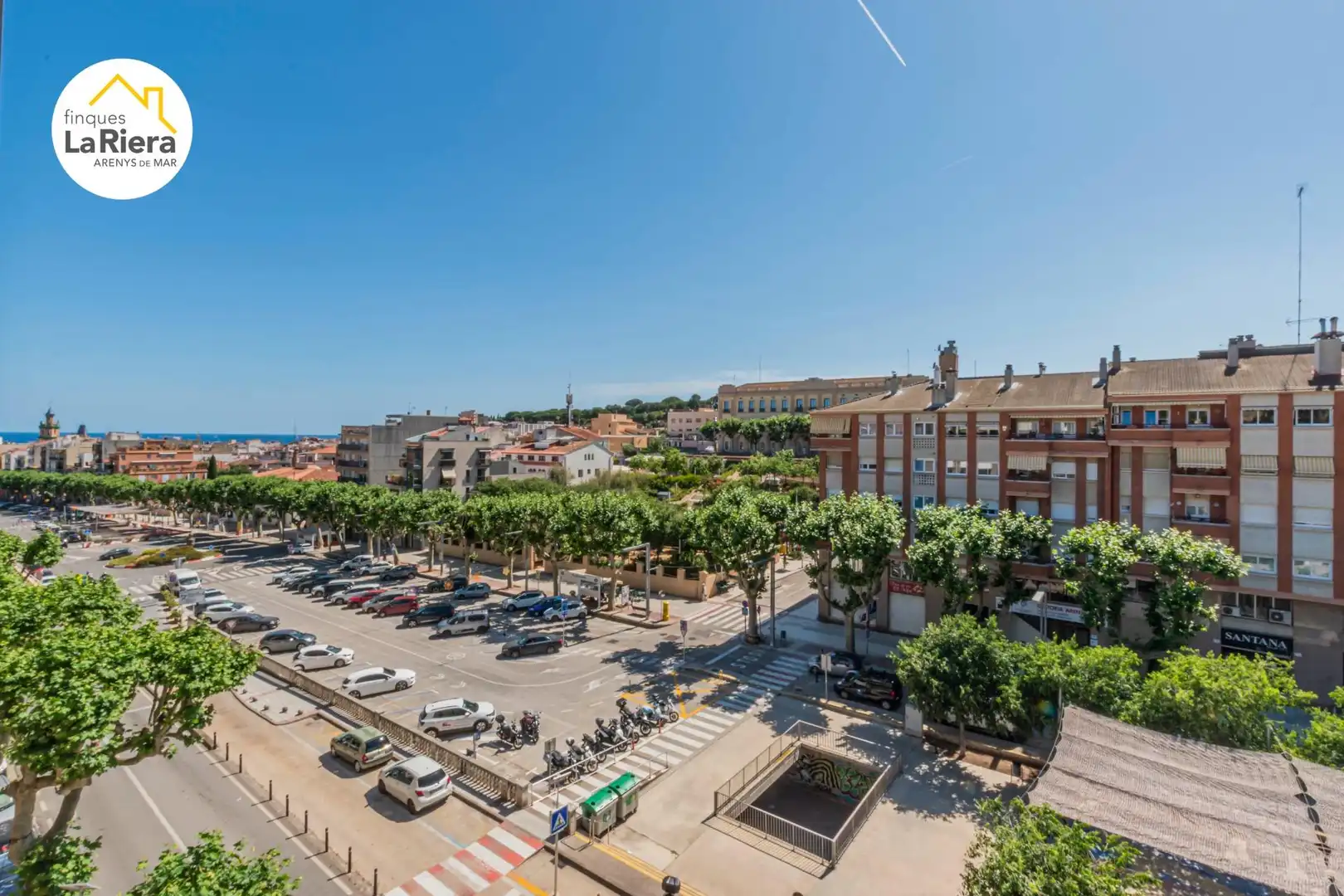 Vista exterior de Ático en venta en Arenys de Mar con Aire acondicionado, Calefacción y Parquet