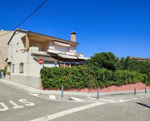 Vista exterior de Casa o xalet en venda en Botarell amb Aire condicionat, Jardí privat i Terrassa