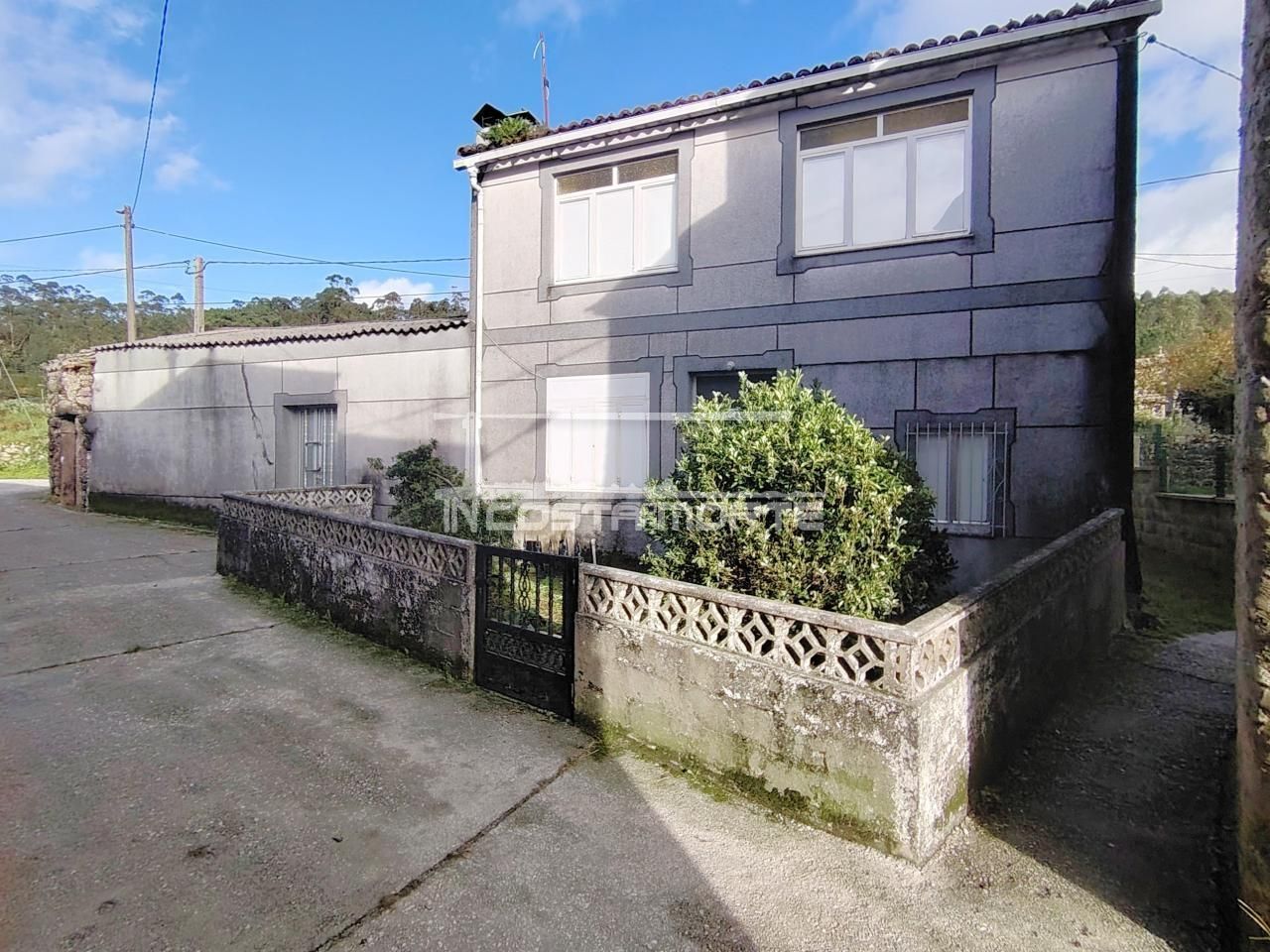 House or chalet for sale in Lobelos, Cee