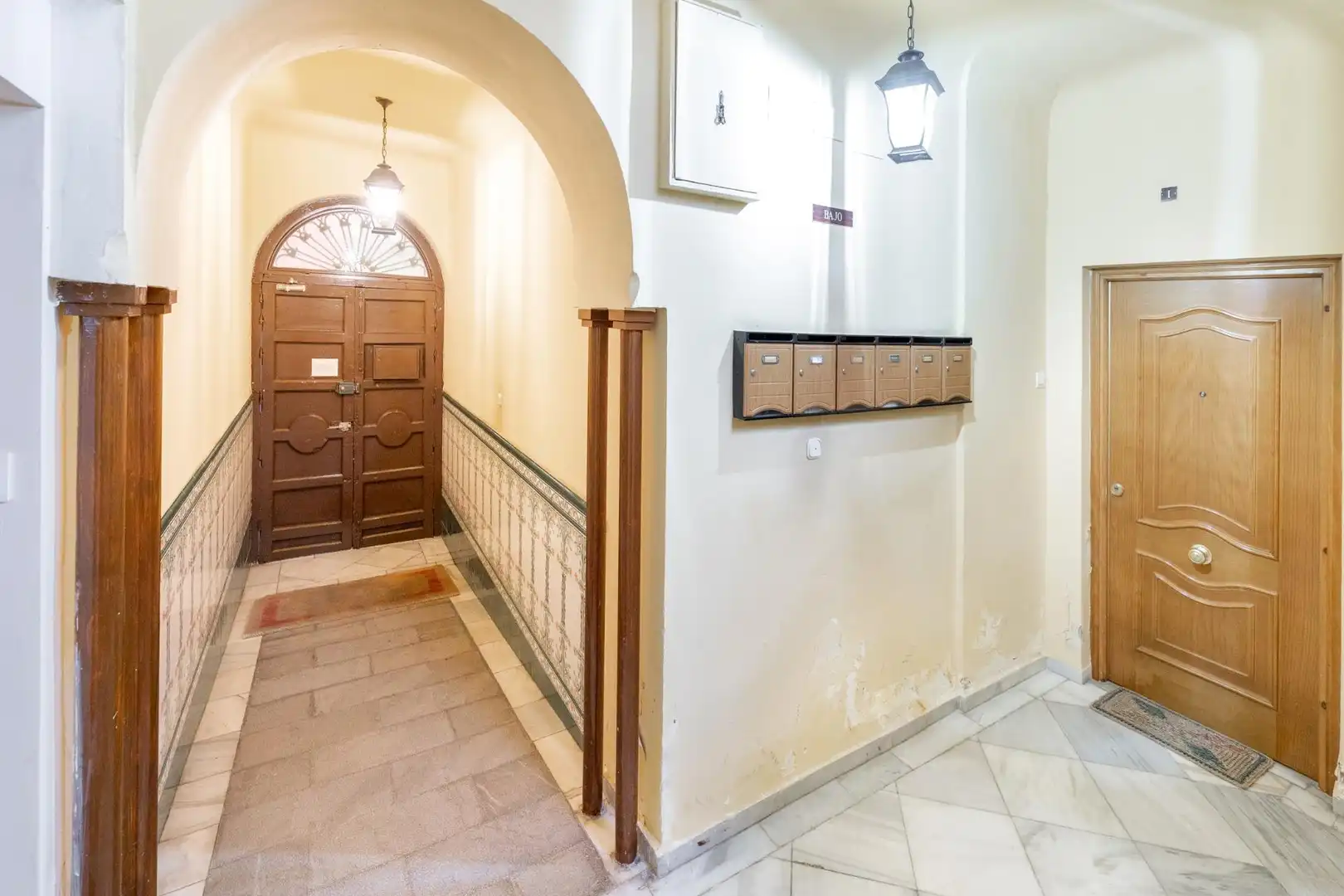 Flat for sale in Granada  with Air Conditioner, Heating and Parquet flooring