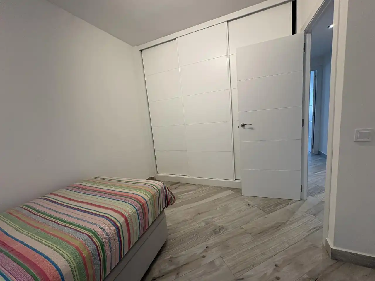 Schlafzimmer von Wohnung zur Miete in Madrid mit Heizung
