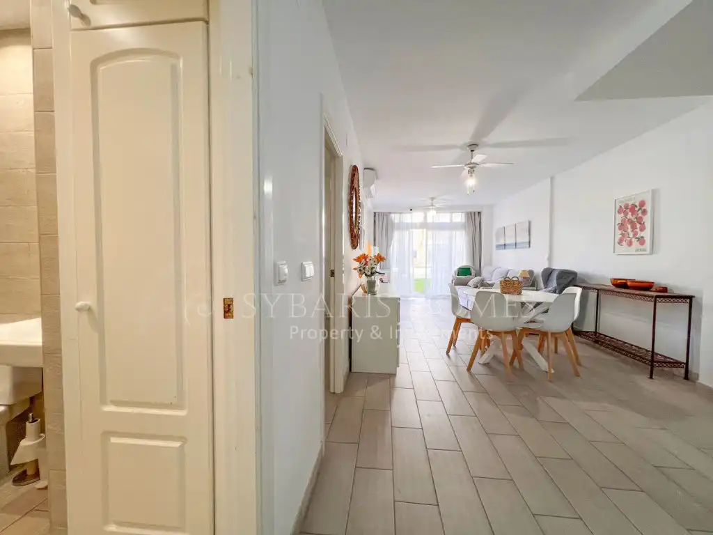 Apartments for sale in Carrer Llac Baikal, 3, L'Almadrava - L'Estanyó