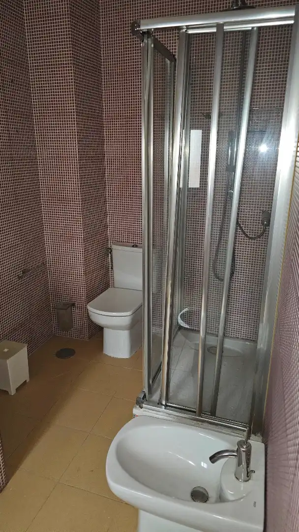 Bathroom of Flat for sale in La Algaba  with Air Conditioner, Terrace and Storage room