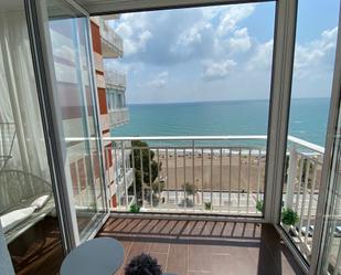 Dormitori de Apartament en venda en Castellón de la Plana / Castelló de la Plana amb Parquet i Terrassa
