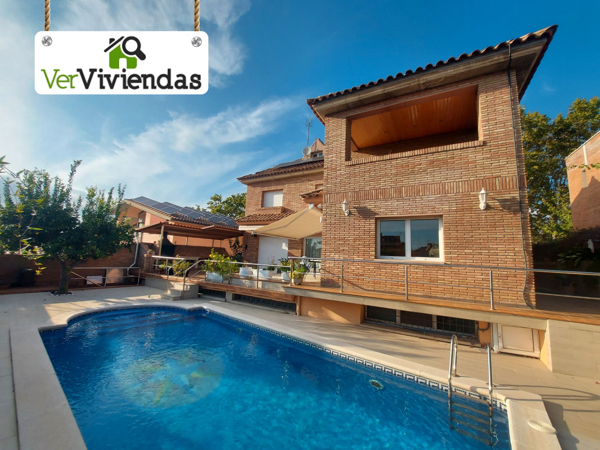 Jardí de Casa o xalet en venda en Rubí amb Aire condicionat, Calefacció i Jardí privat