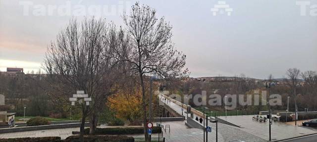 Piso en Alquiler en Universidad - Tenerías