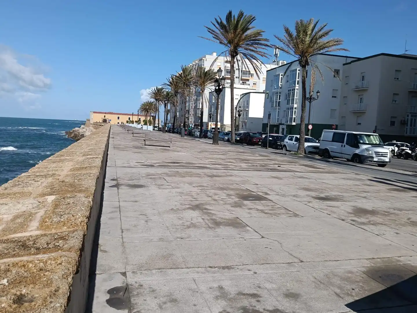 Exterior view of Flat for sale in Cádiz
