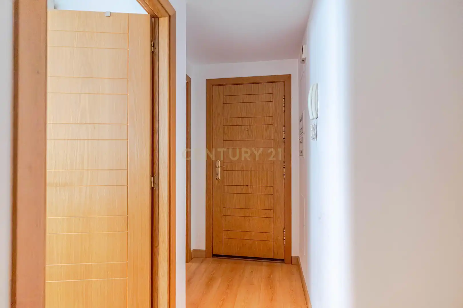 Apartments for sale in Ítrabo, Granada